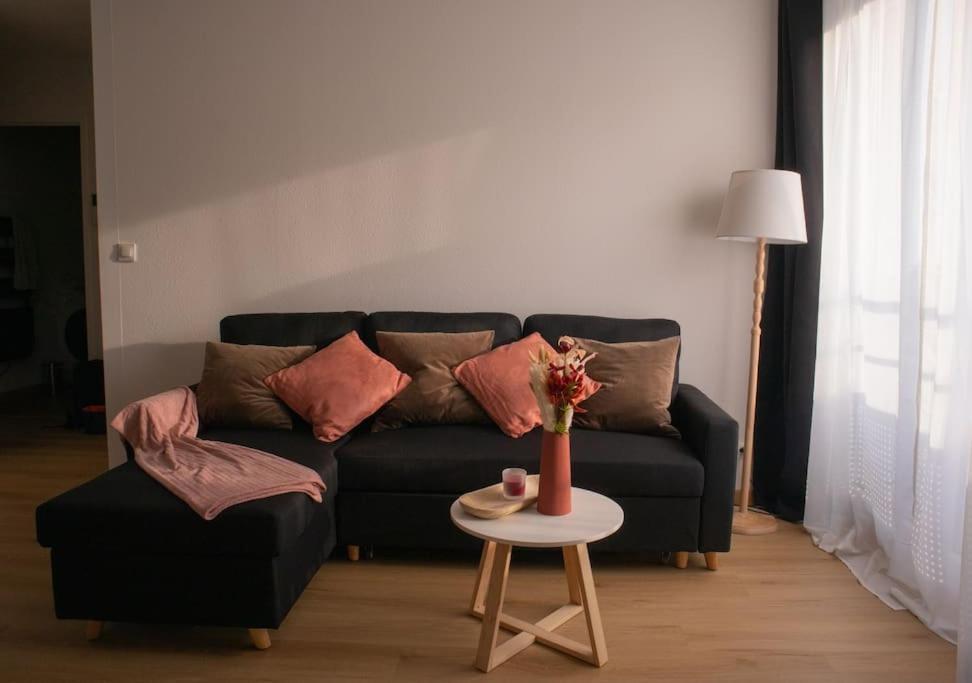 Luxury Apartment «Le Jurassien», Gex-Geneve Cessy Екстер'єр фото