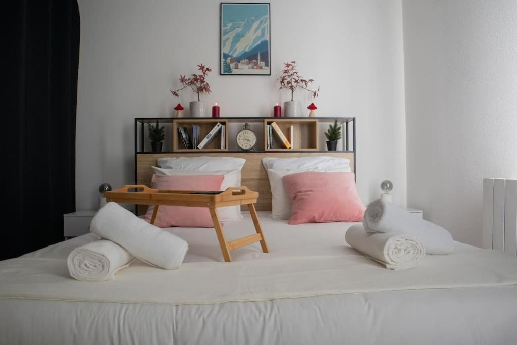 Luxury Apartment «Le Jurassien», Gex-Geneve Cessy Екстер'єр фото